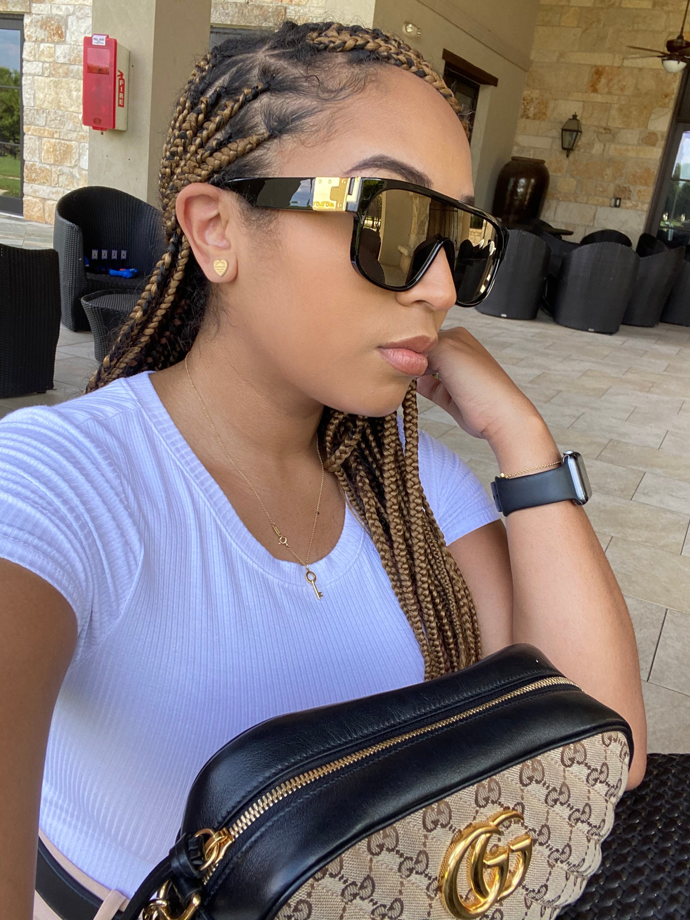 TYRA Black Rv