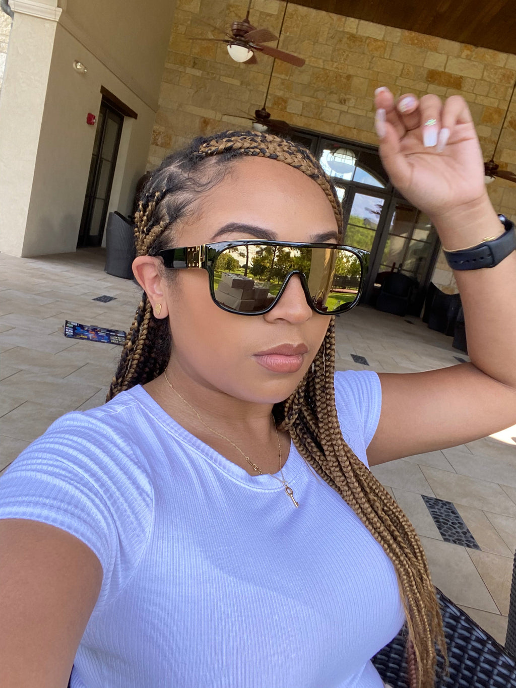 TYRA Black Rv