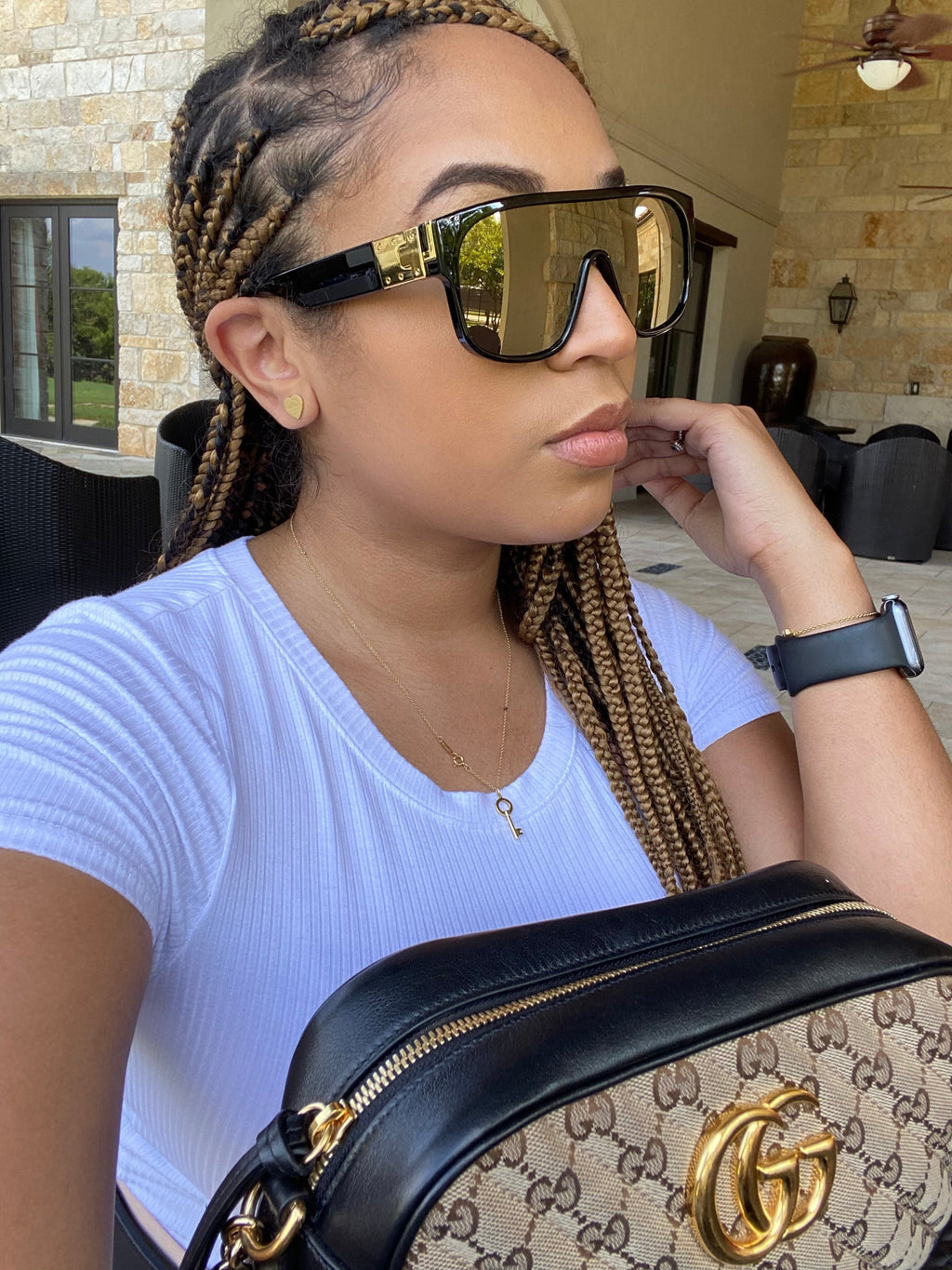 TYRA Black Rv