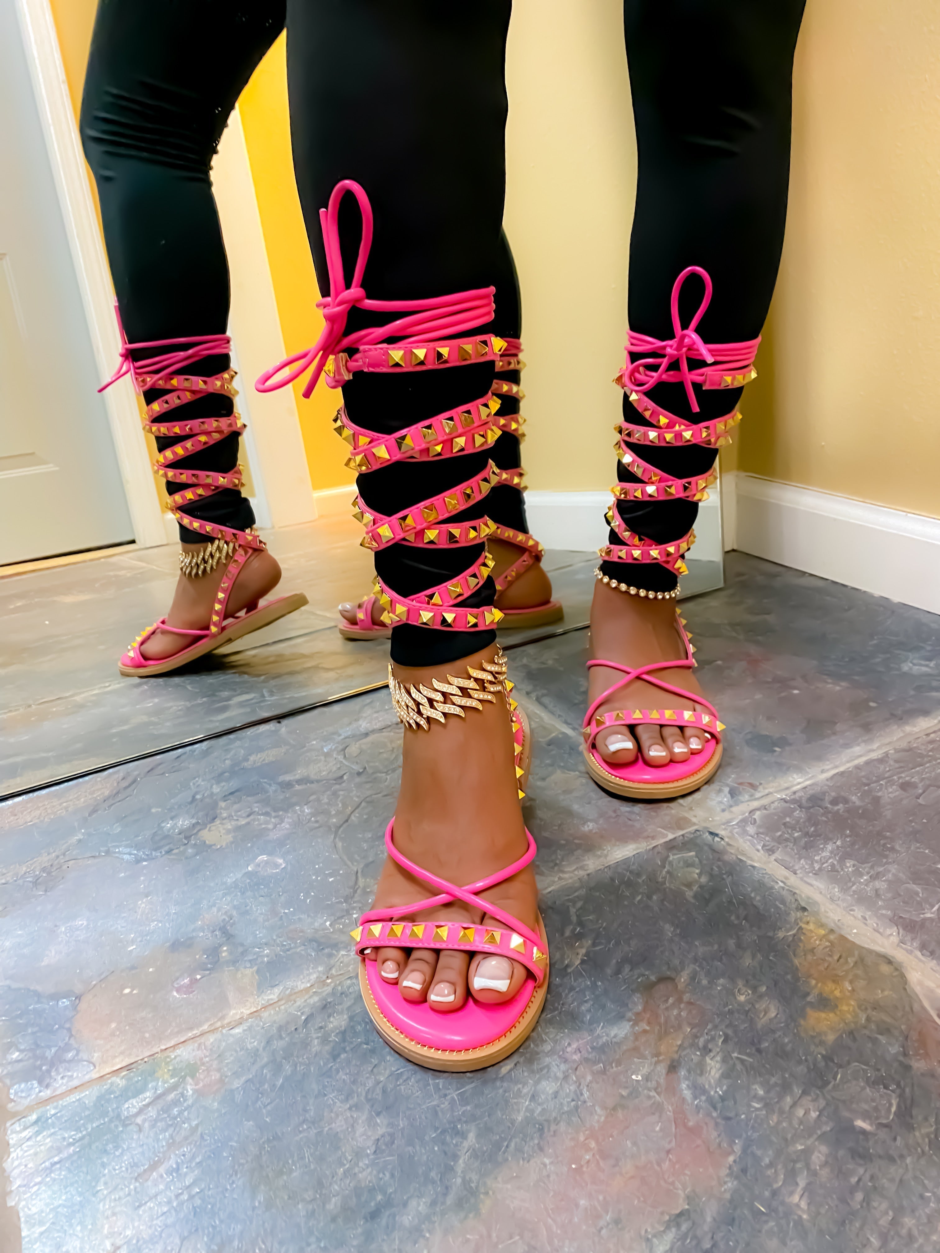 Felicia Pink