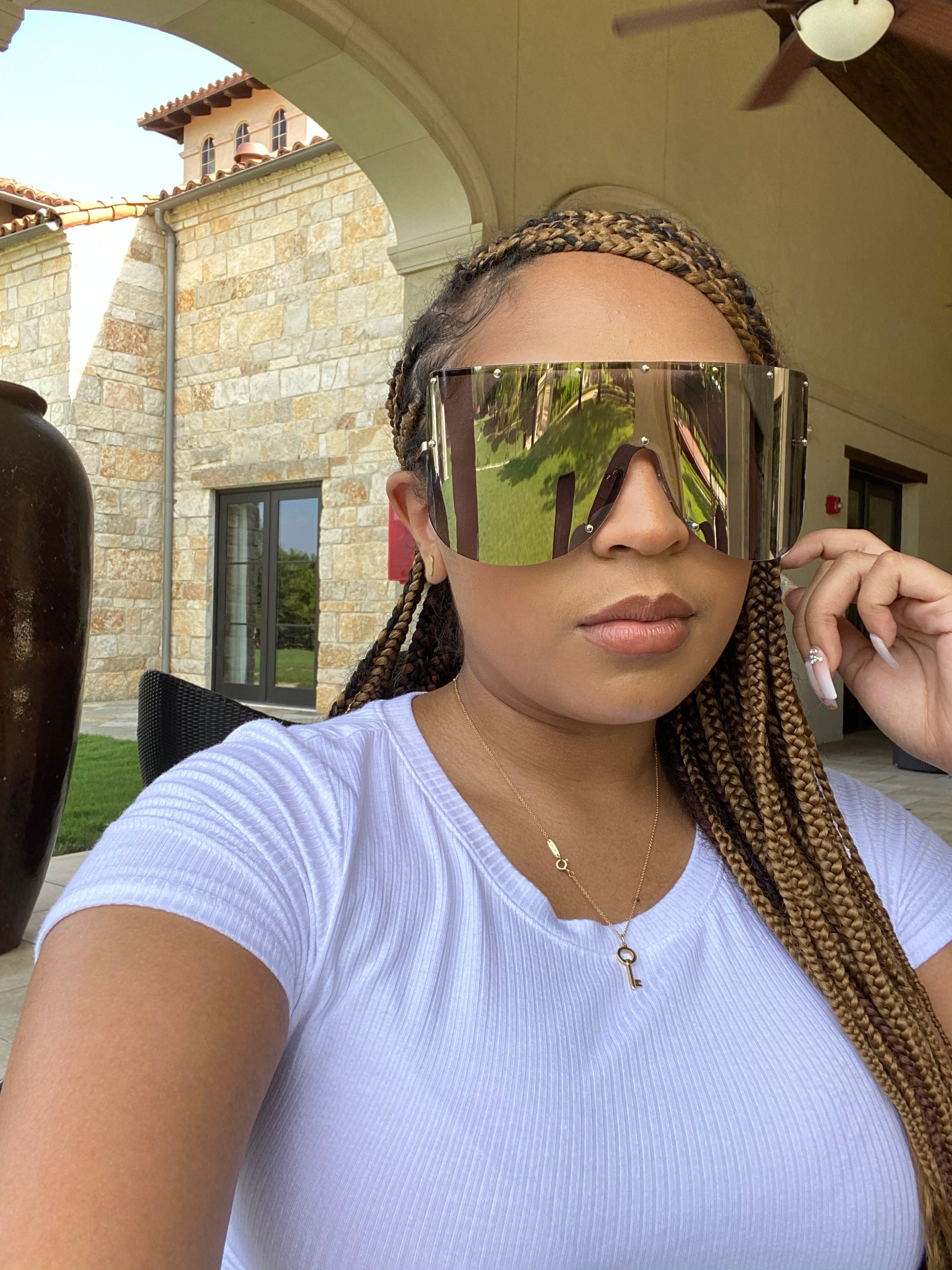 Isabella 3