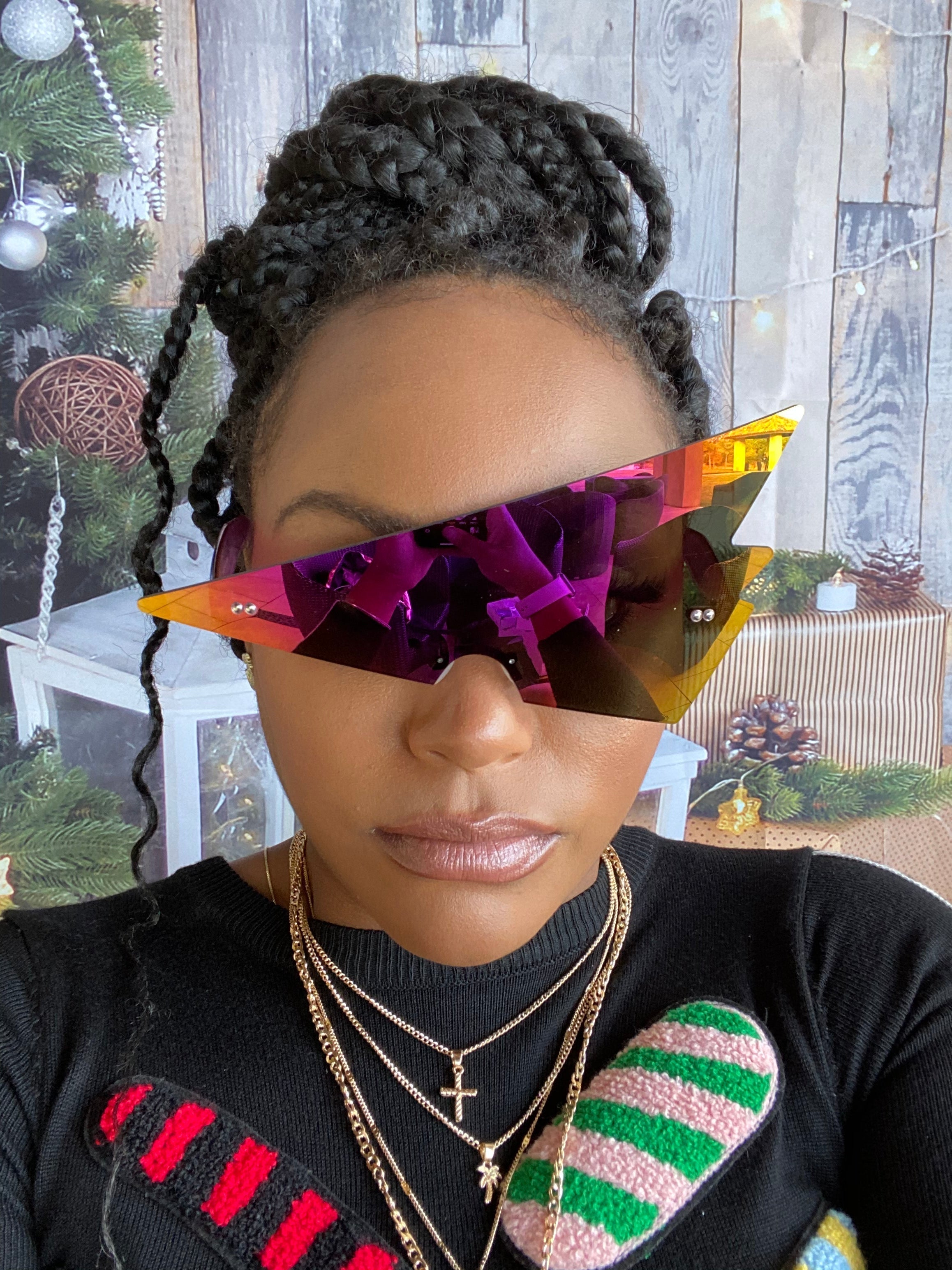 Flashy Gal 4