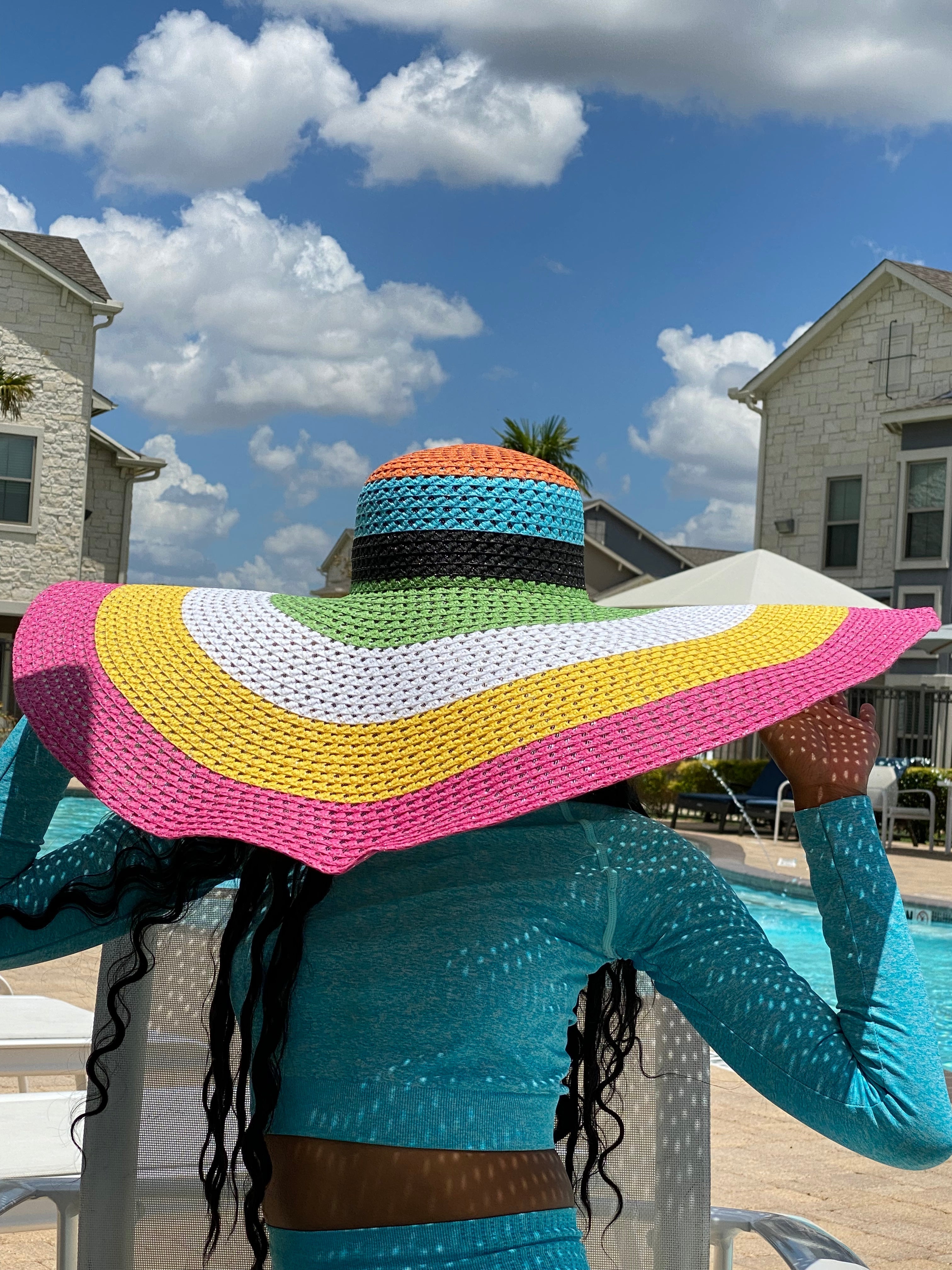 Oversized Floppy Sun Hat Mt
