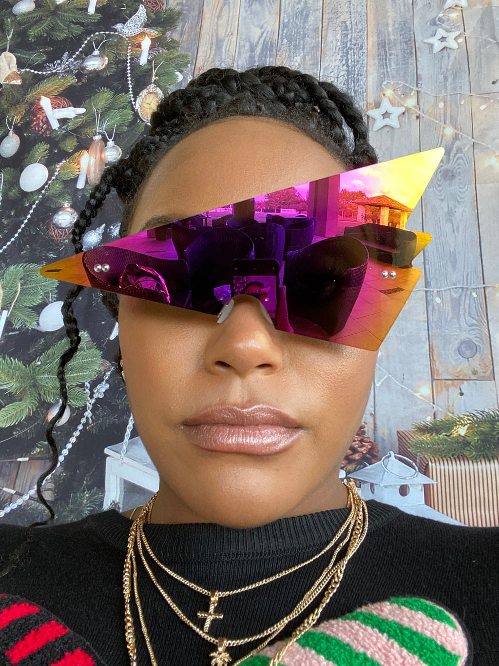 Flashy Gal 4