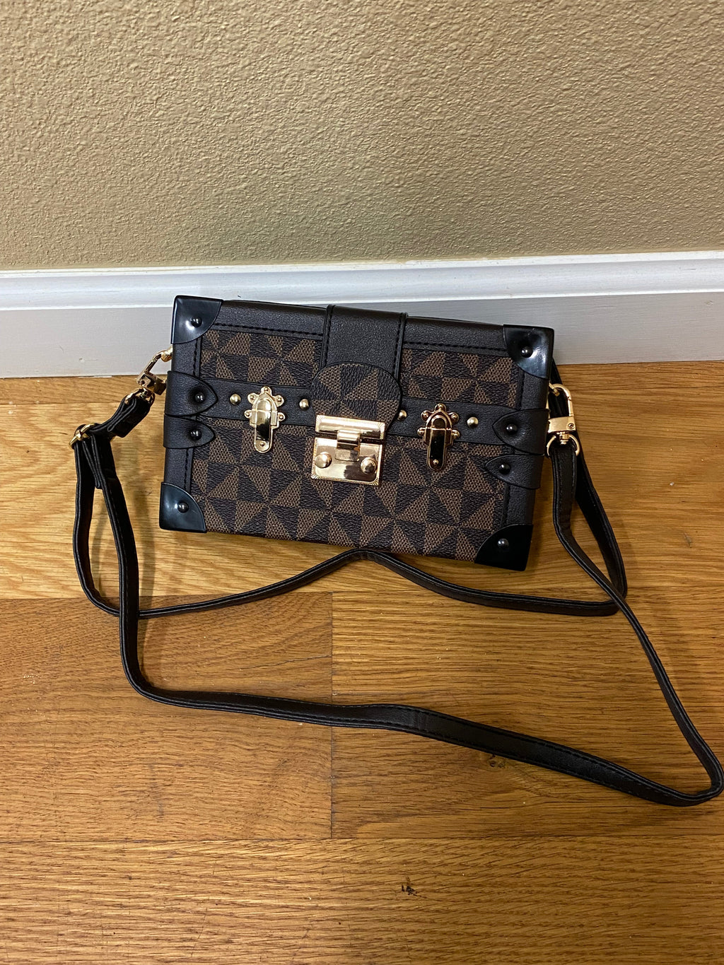 Boxed Up Trunk Purse Brown