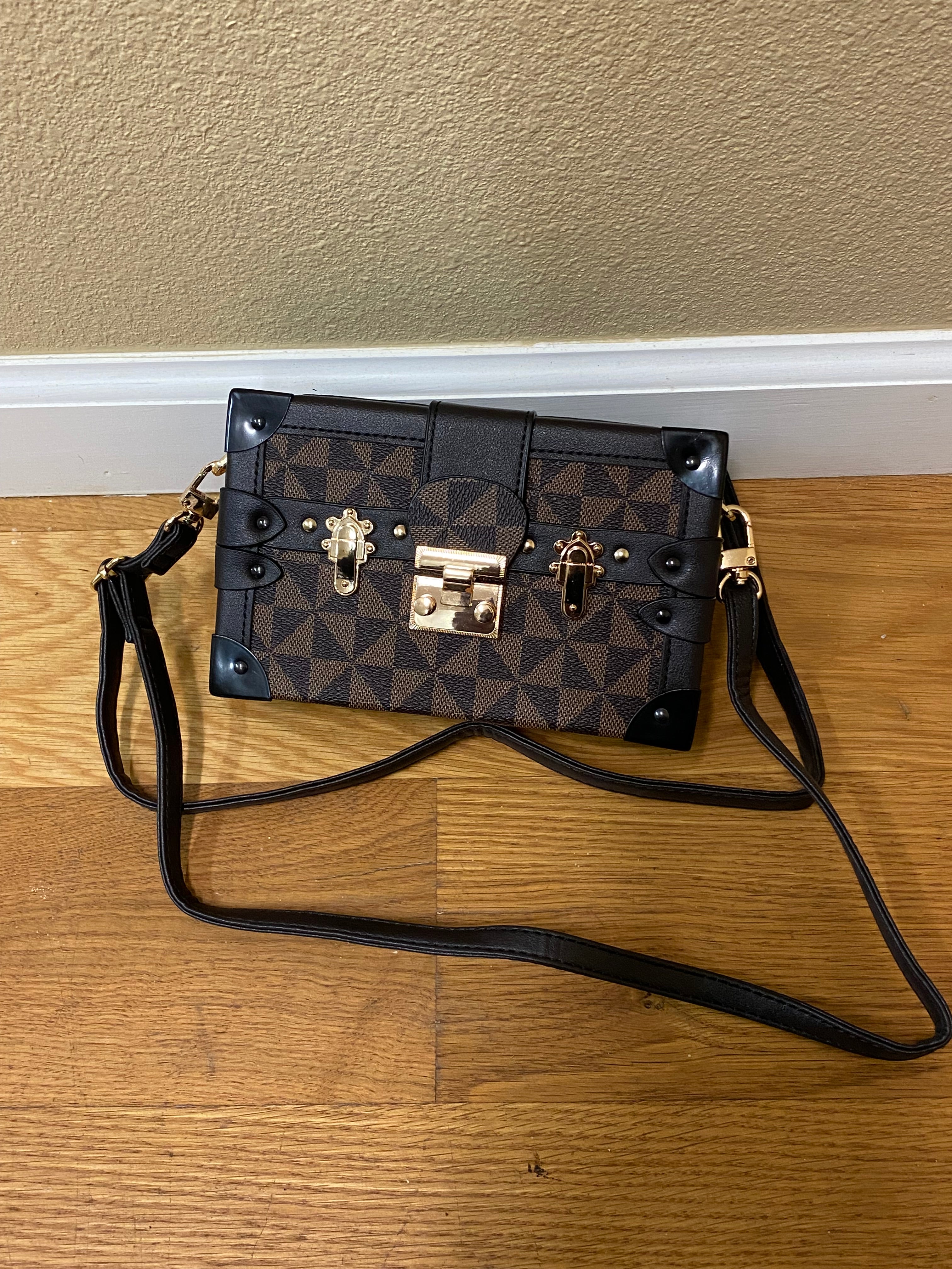 Boxed Up Trunk Purse Brown