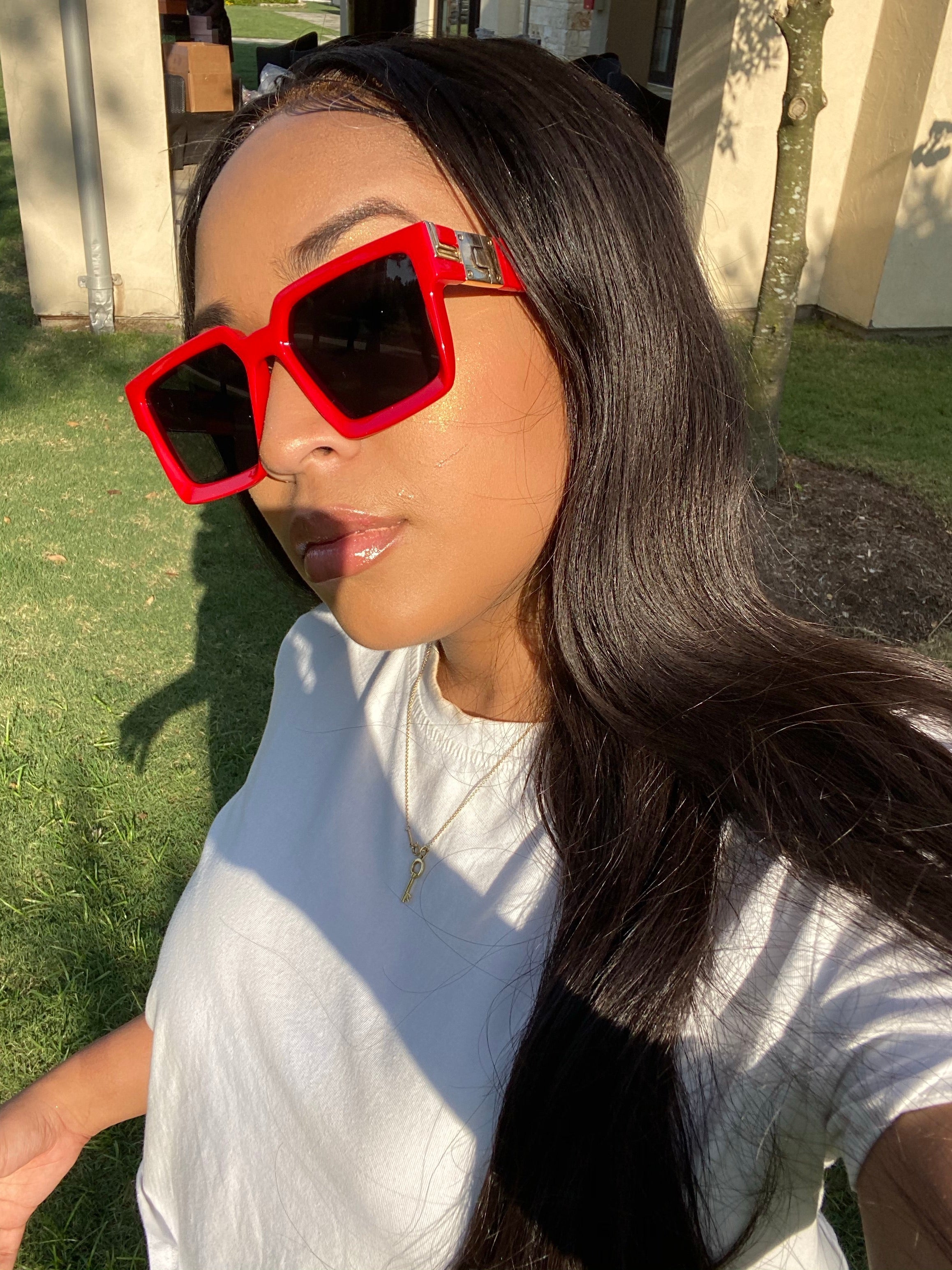 HOT GAL Red