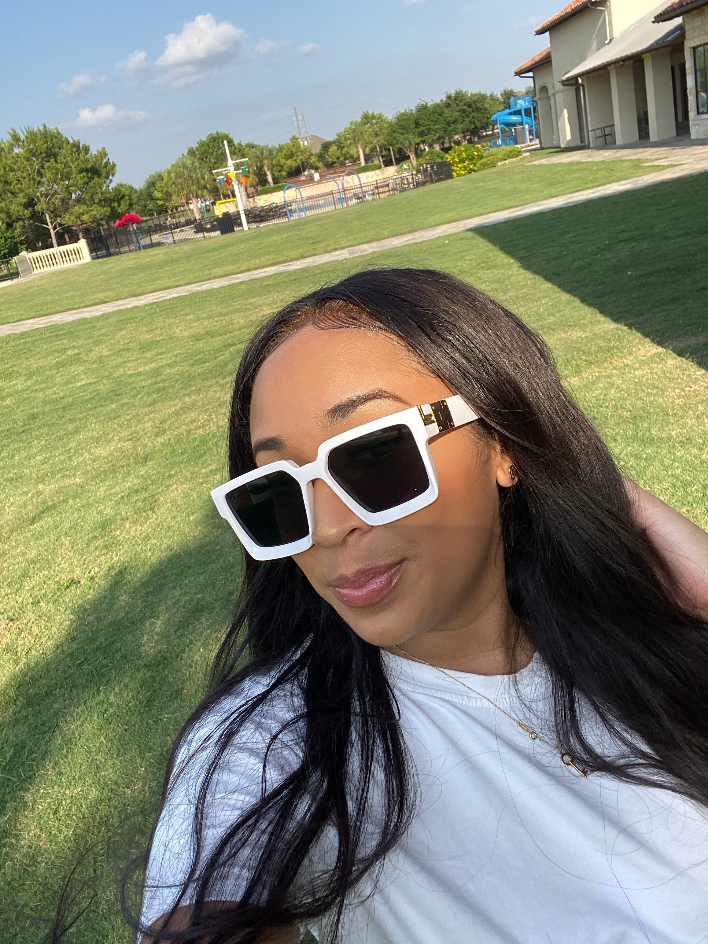 HOT GAL White