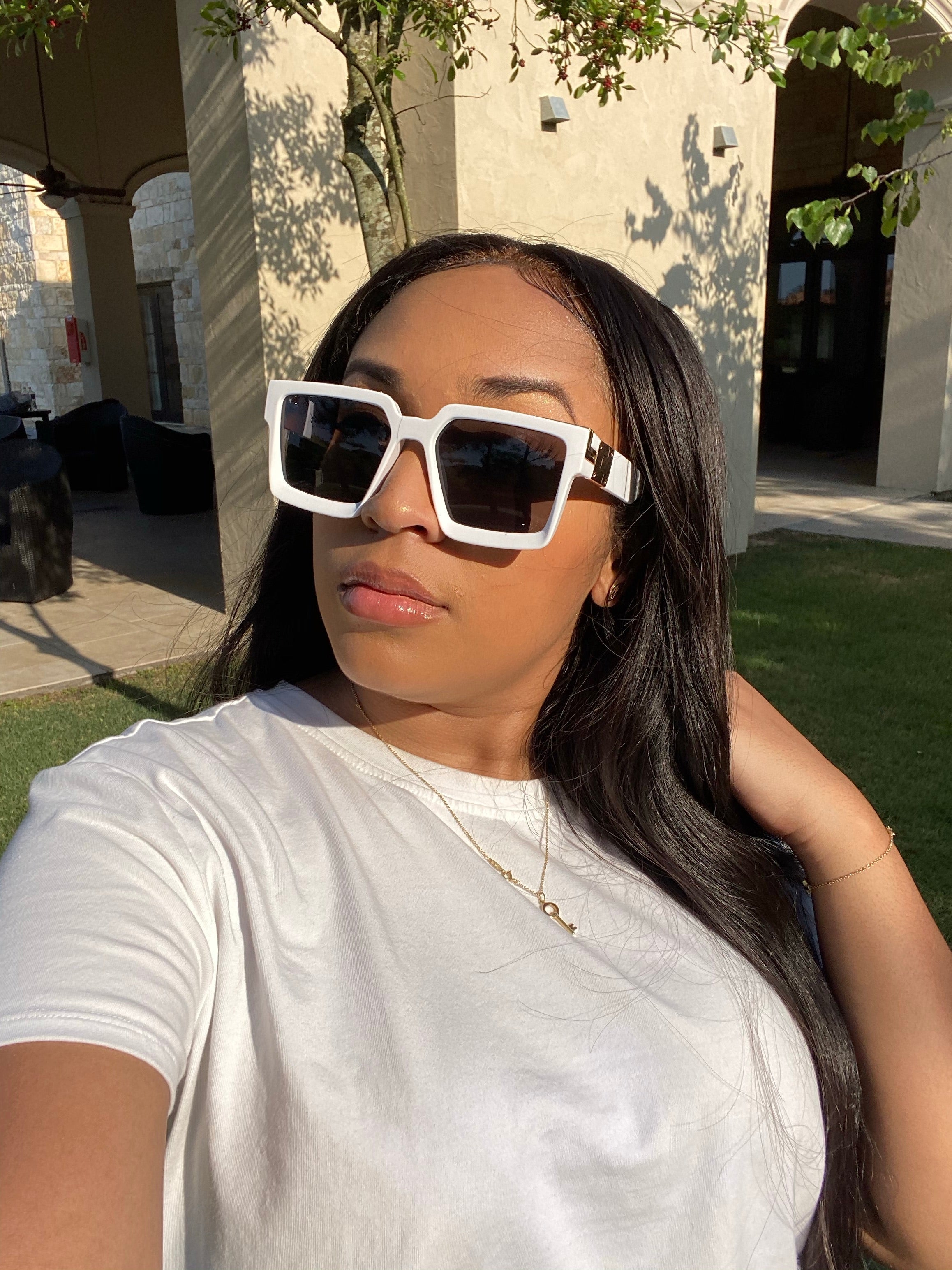 HOT GAL White