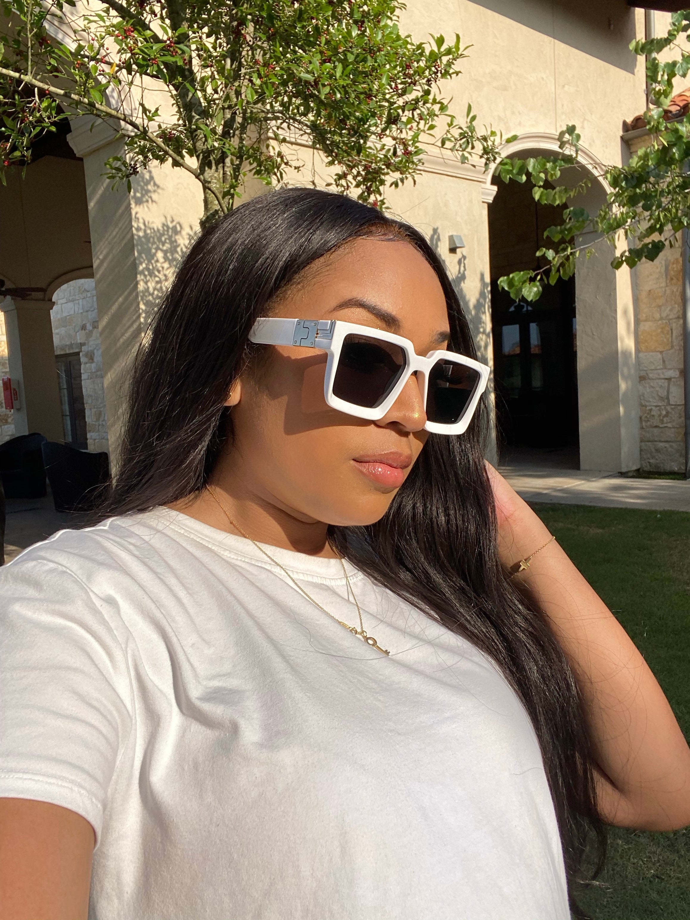 HOT GAL White