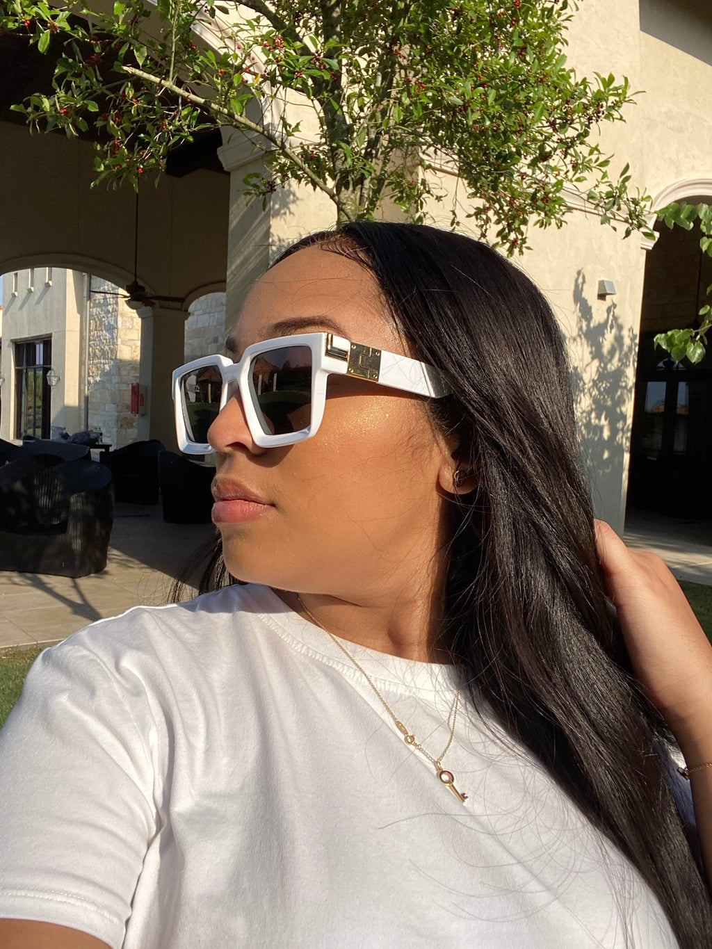 HOT GAL White